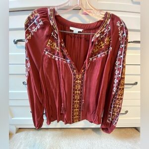 S American Eagle top - red